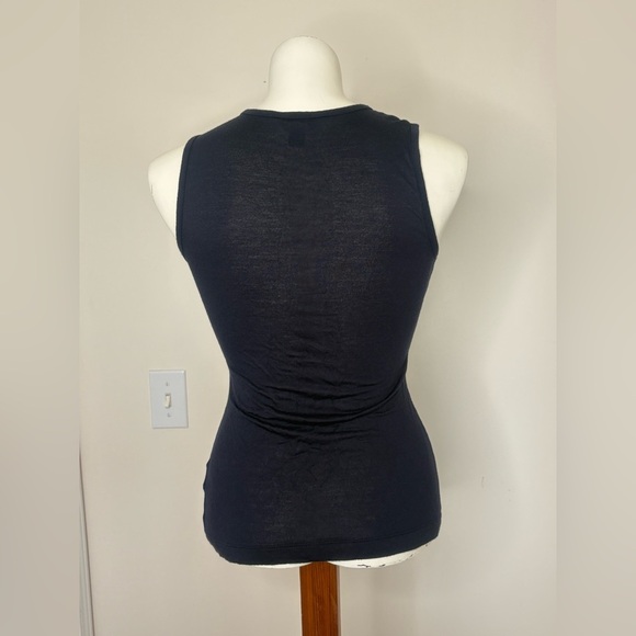 ✨4/$30 Banana Republic Blue Ruffled Fitted Tank Top Size XS - Picture 4 of 6